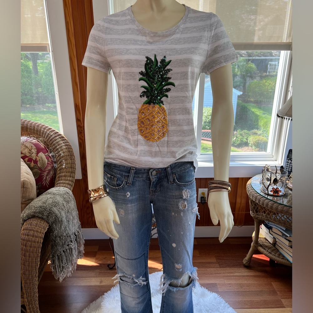 🎉HP🎉 Banana Republic Striped Sequined Pineapple Graphic Tee - Picture 2 of 8